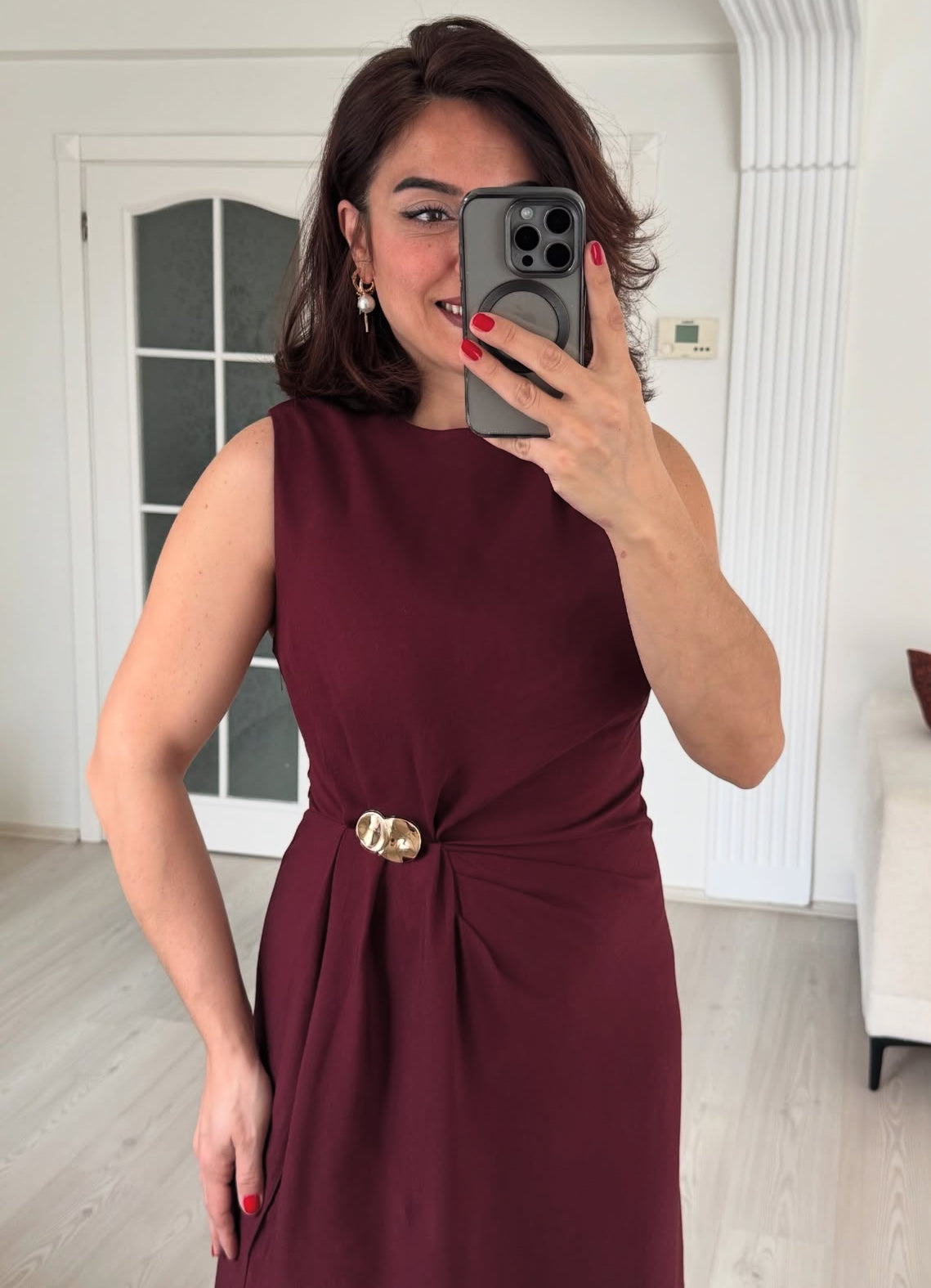 Sleeveless Buckle detailed Dress