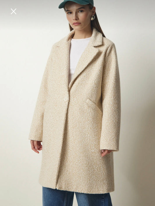 Double breasted pocket boucle coat