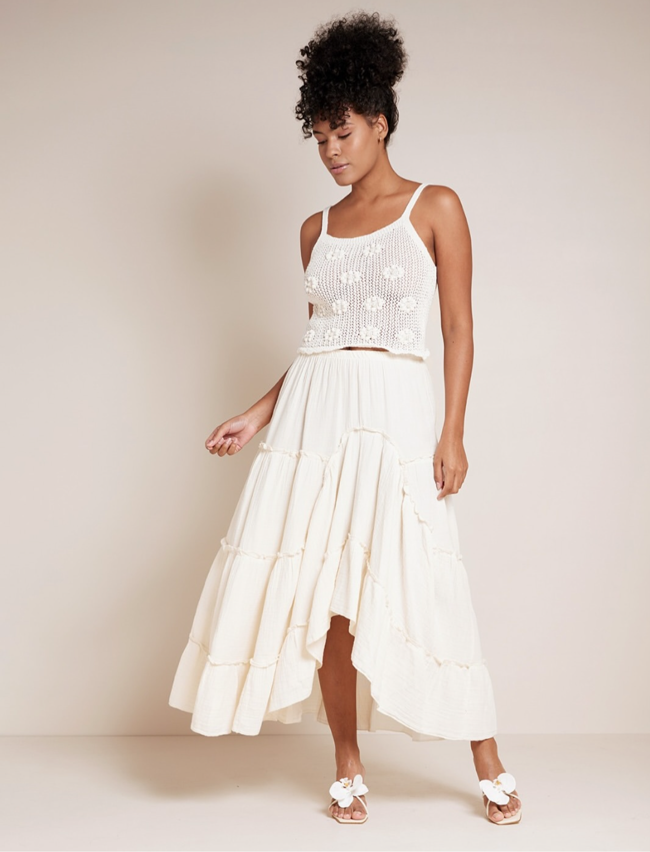 Offwhite asymmetrical muslin skirt