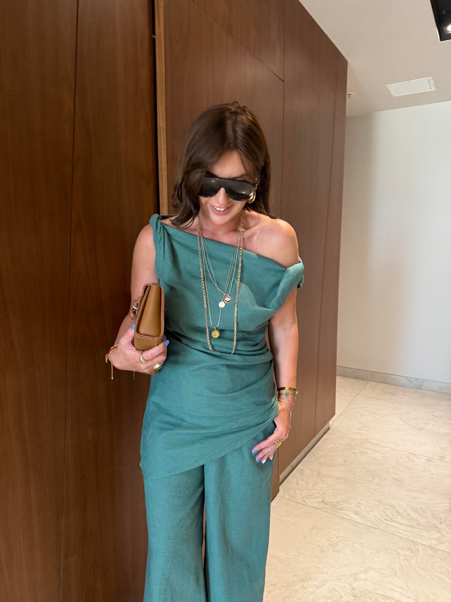 Green offshoulder linen Set