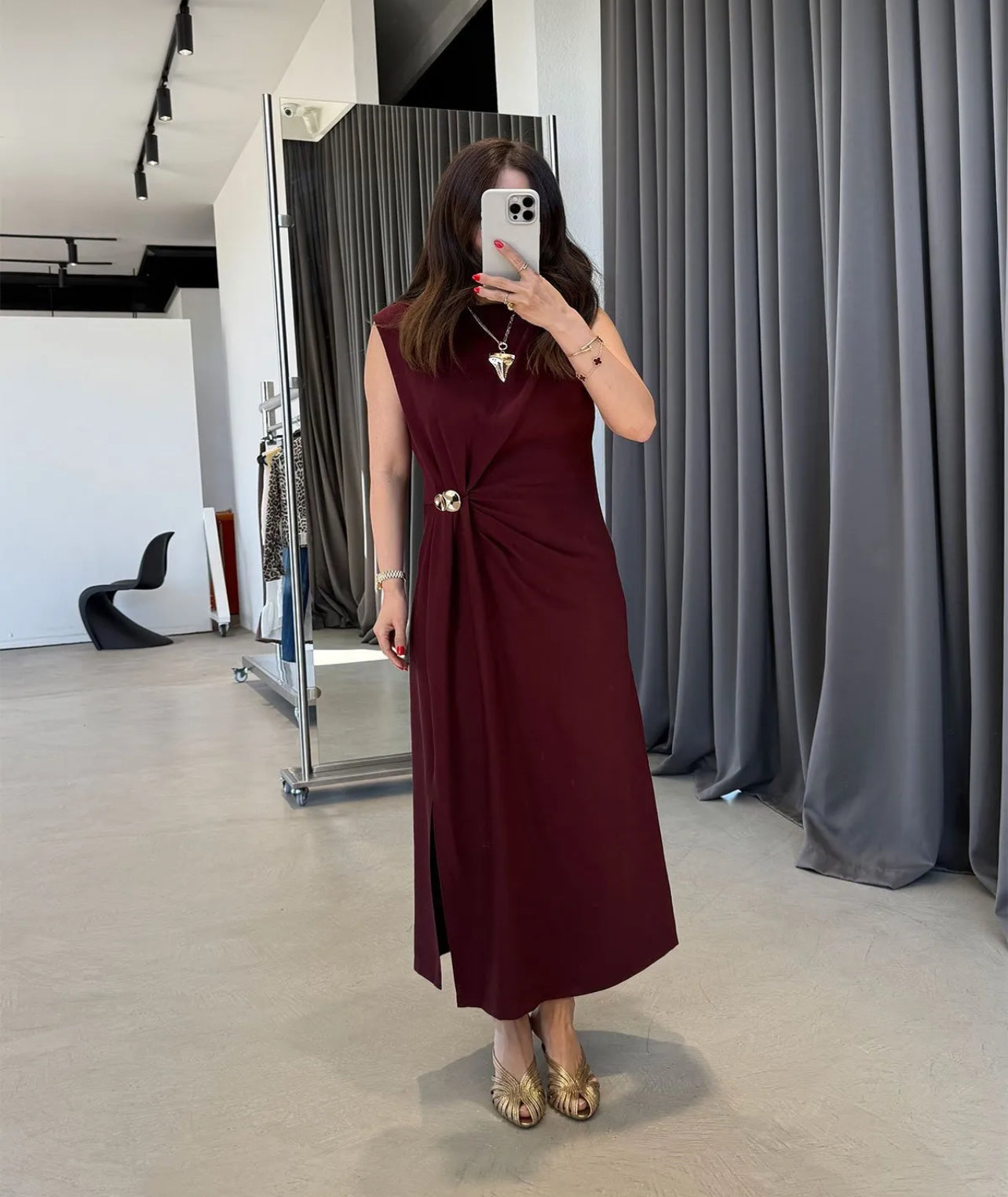 Sleeveless Buckle detailed Dress