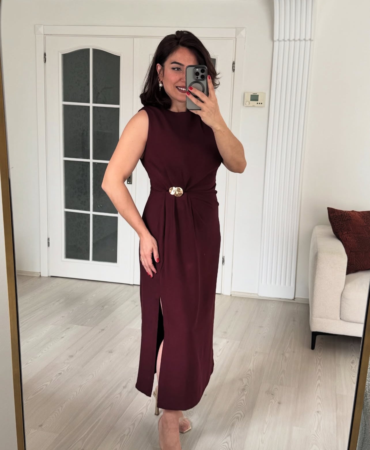 Sleeveless Buckle detailed Dress