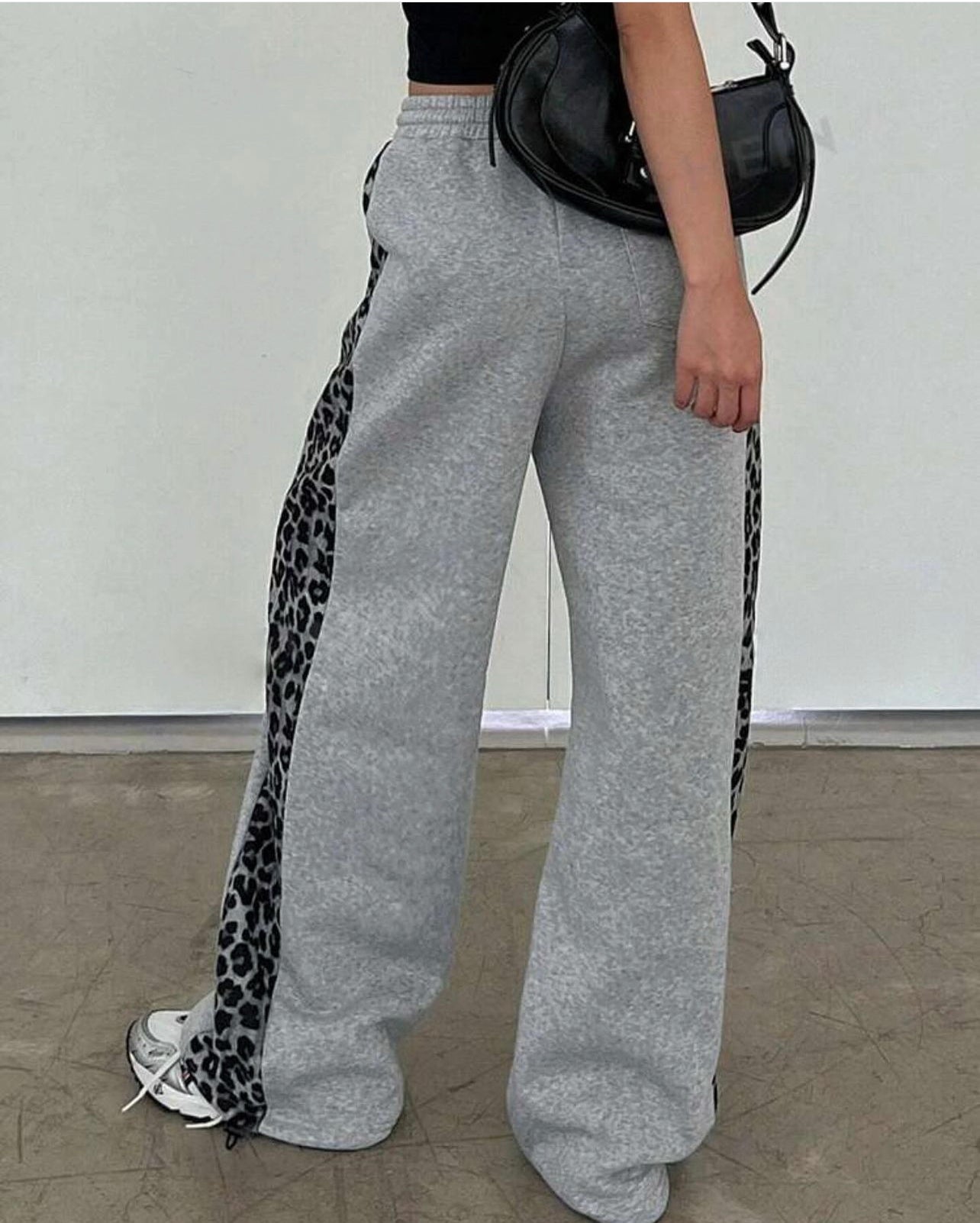 Leopard print straight leg sweatpants