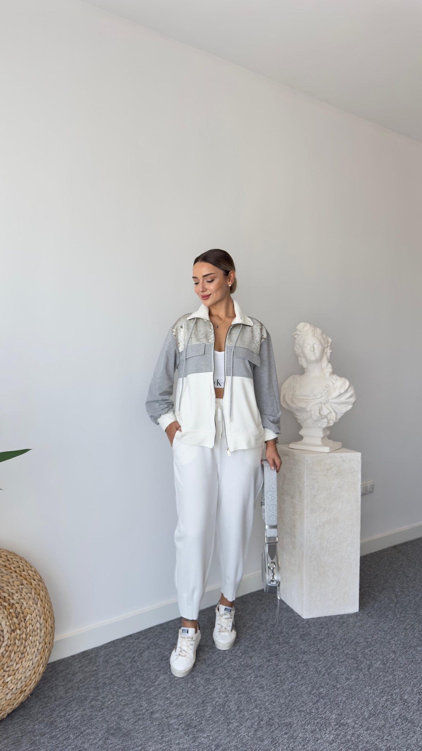 Orj Model Sequined Sweatshirt