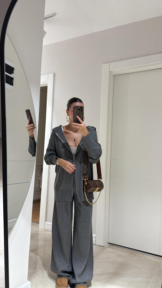 Grey Knitted Double zipper Set