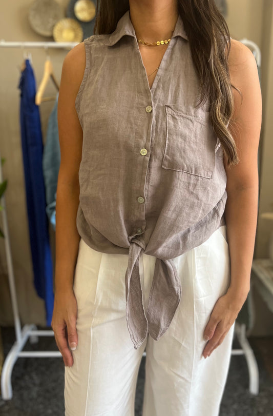 Italian 🇮🇹 Linen Greish sleeveless Vest front knotted