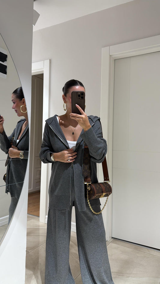 Grey Knitted Double zipper Set