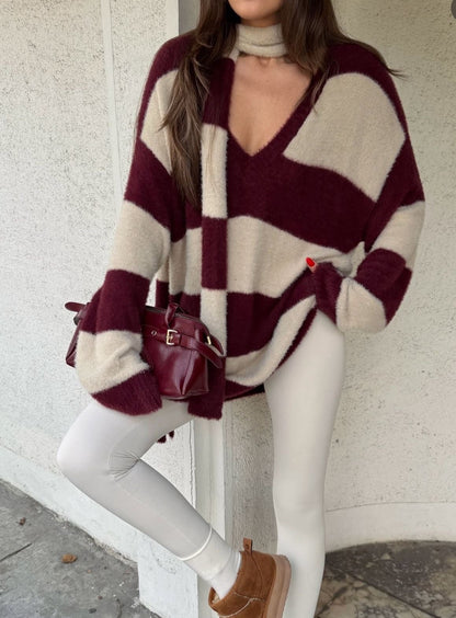 Striped burgundy Sweater with scarf