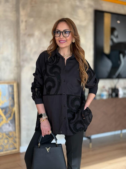 Oversized Black shirt