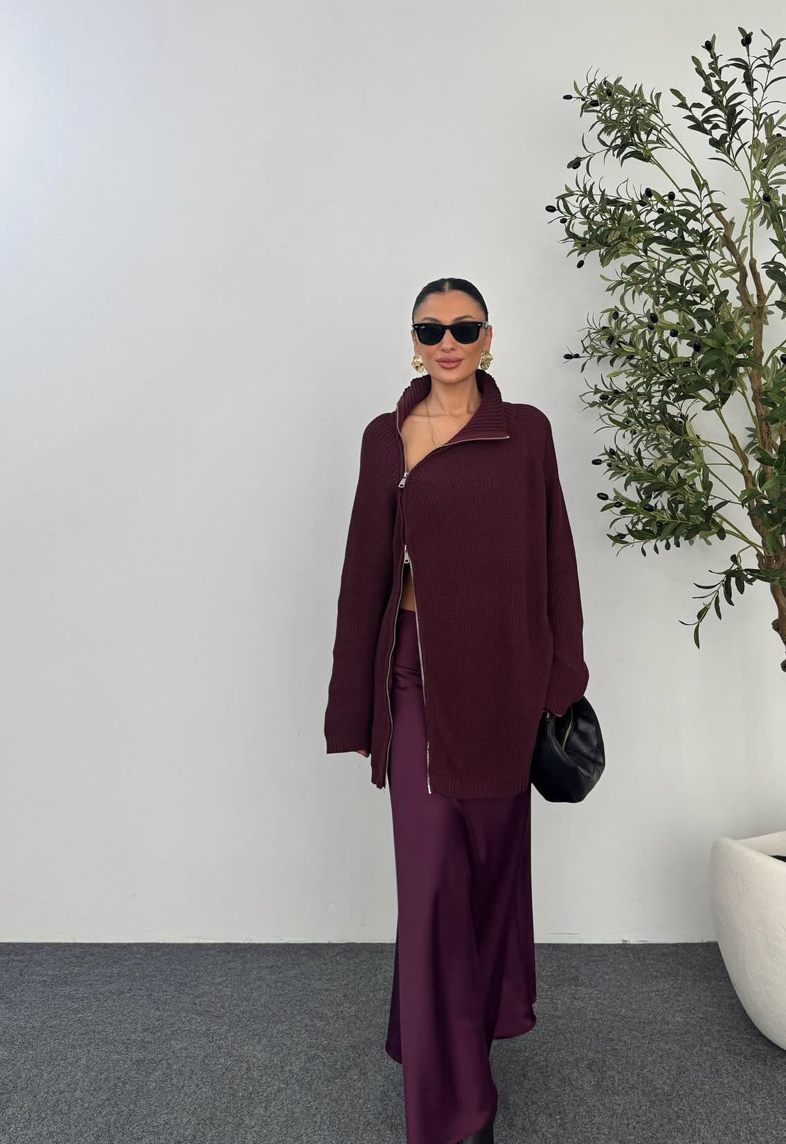 Side Zipper Burgundy Sweater