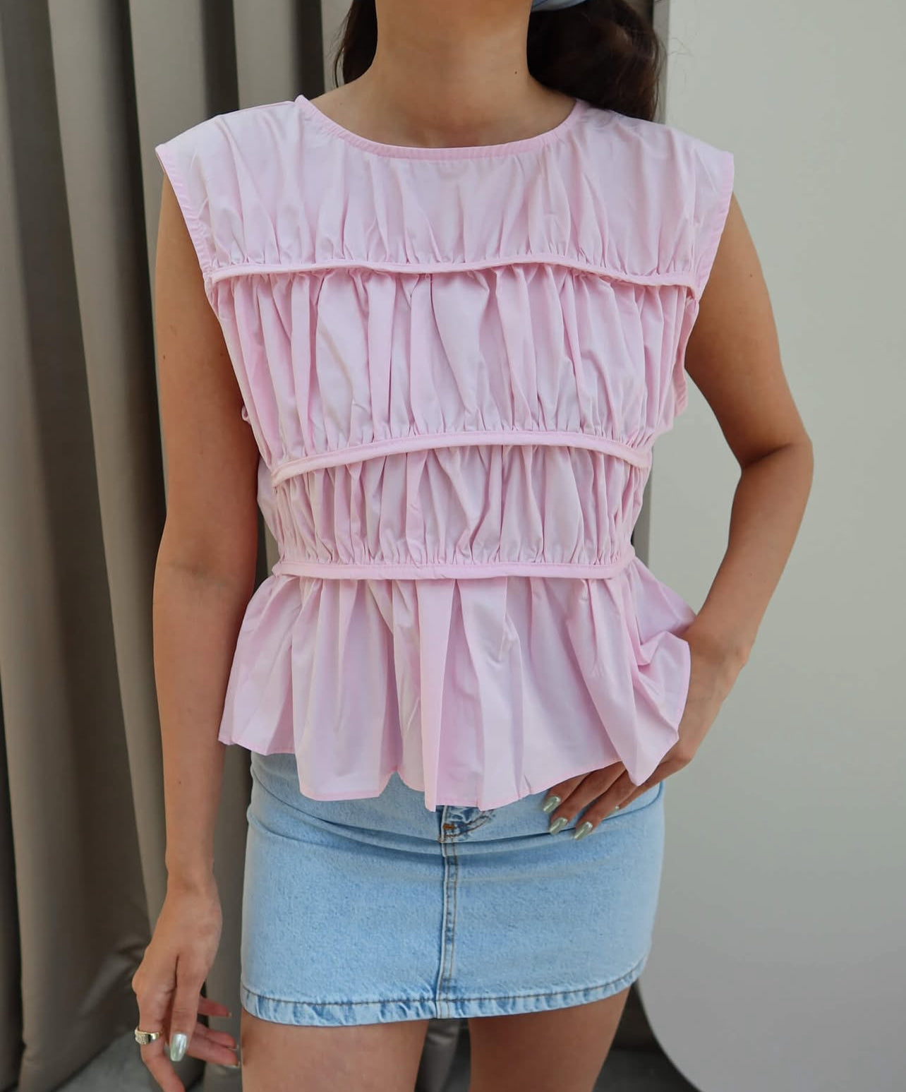 Pink sleeveless Detailed Top