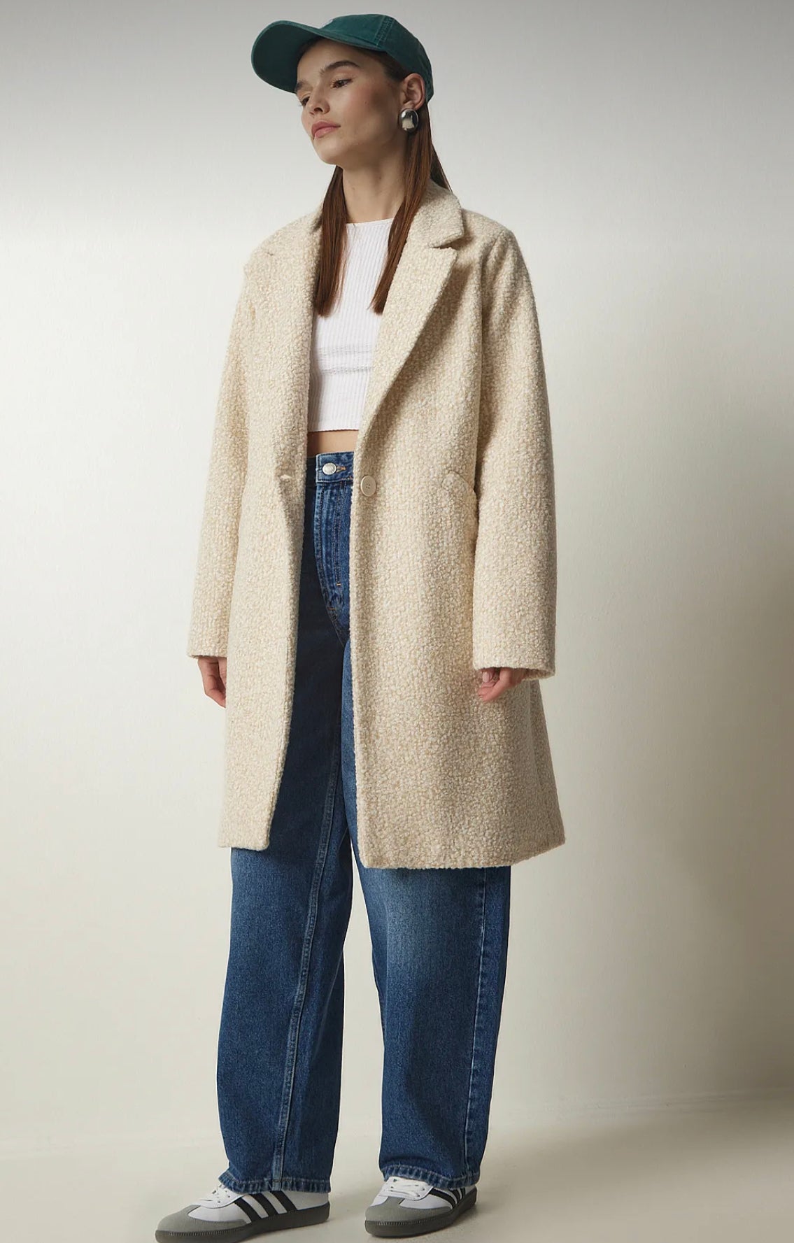 Double breasted pocket boucle coat