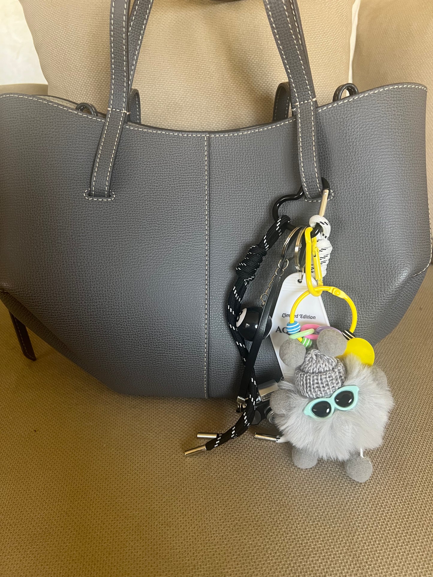 Black 8 ball bag charm