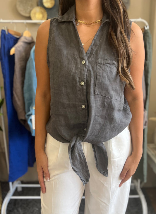 Italian 🇮🇹 Linen Greish sleeveless Vest front knotted