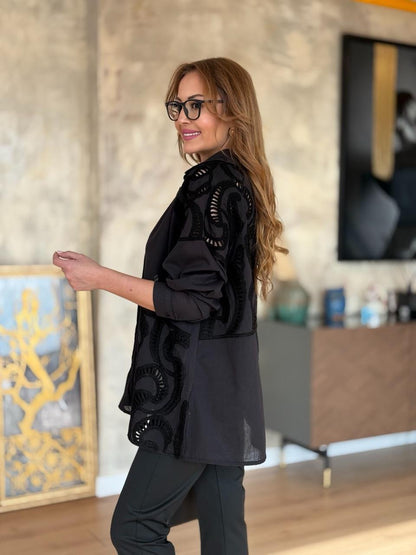 Oversized Black shirt