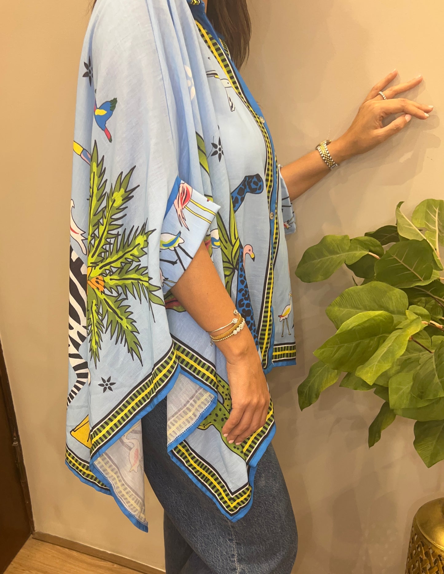Italian 🇮🇹 Animal Blue Prints oversized Colorful Shirt