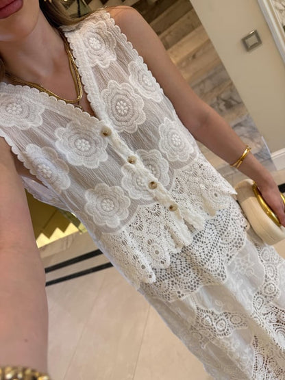 Elsa beige Floral Patterned Scallop Detail Premium Blouse