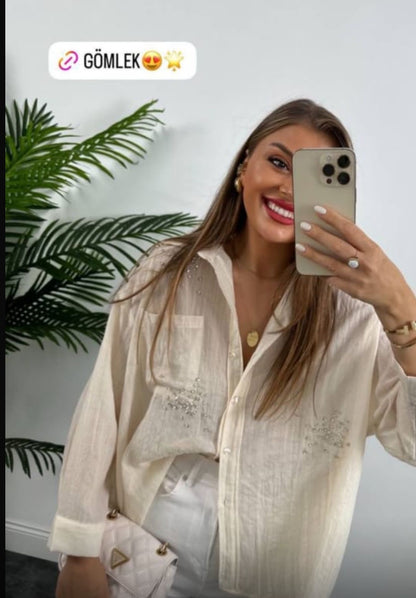Oversized Shirt with studs