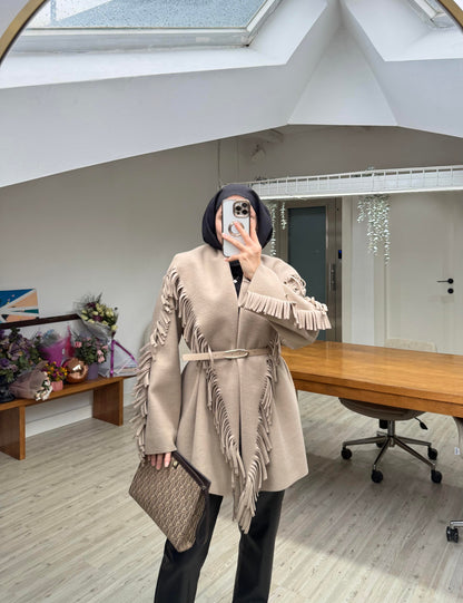 Beige Wool fringes cardigan with belt